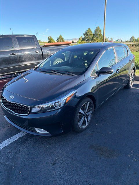 Used 2017 Kia Forte EX FWD image 2