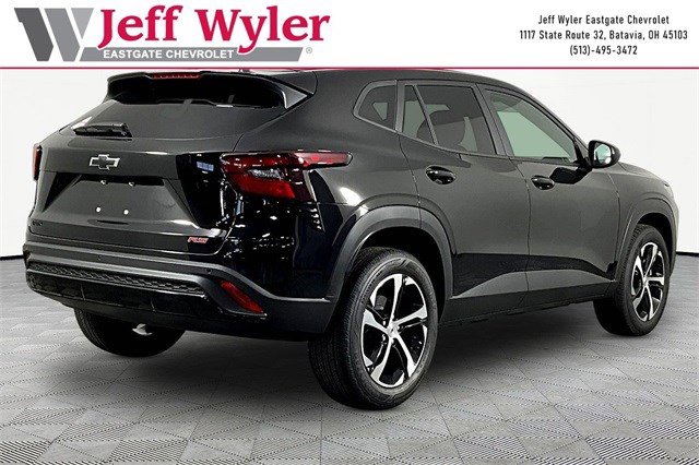 New 2026 Chevrolet Trax RS w/ Driver Confidence Package image 7