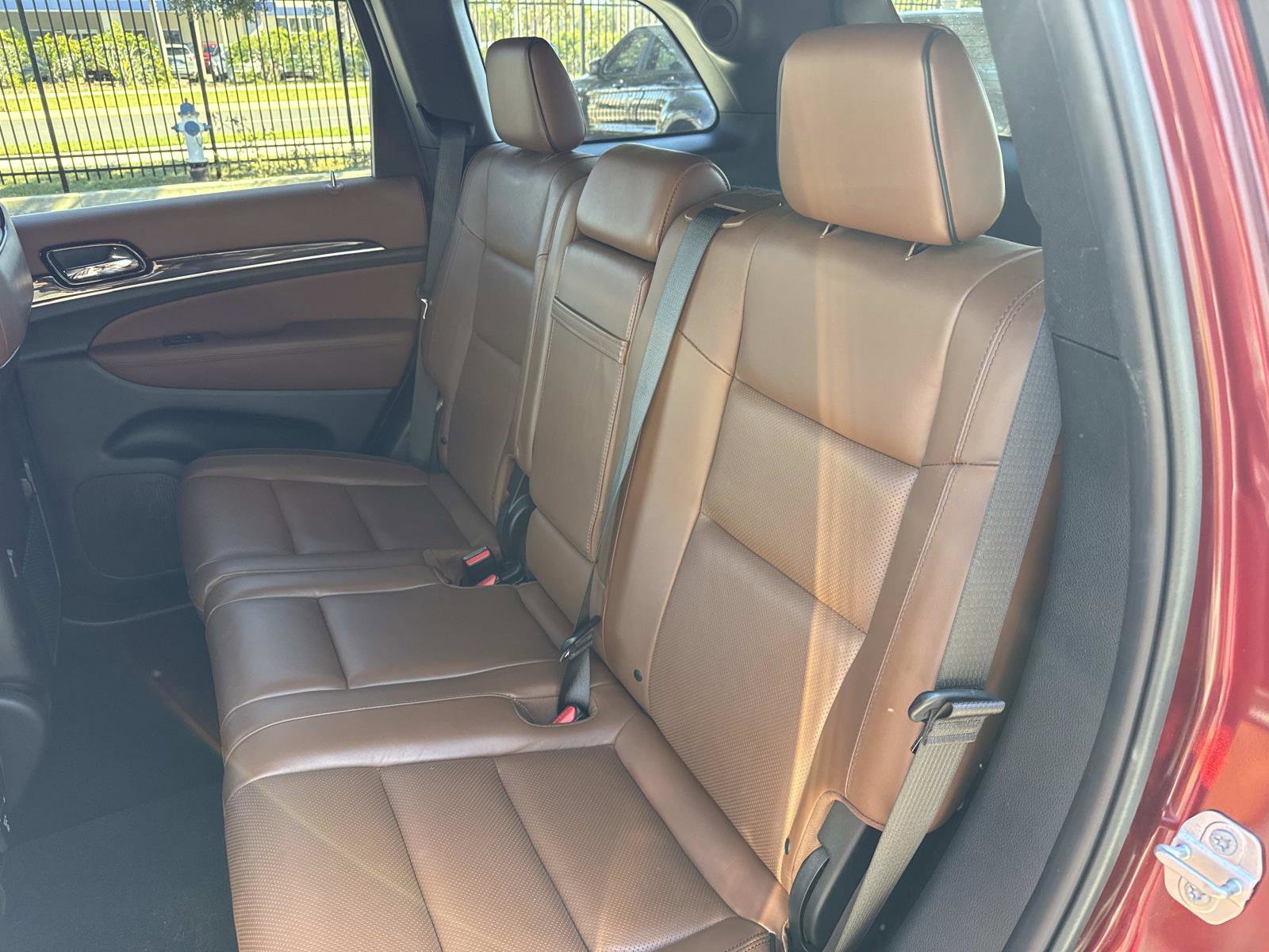 Used 2021 Jeep Grand Cherokee Overland w/ Trailer Tow Group IV image 14