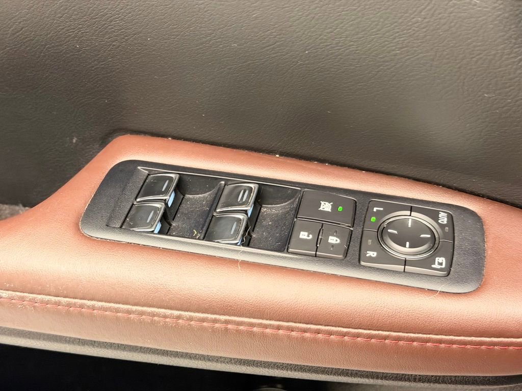 Used 2017 Lexus RX 450h AWD image 24