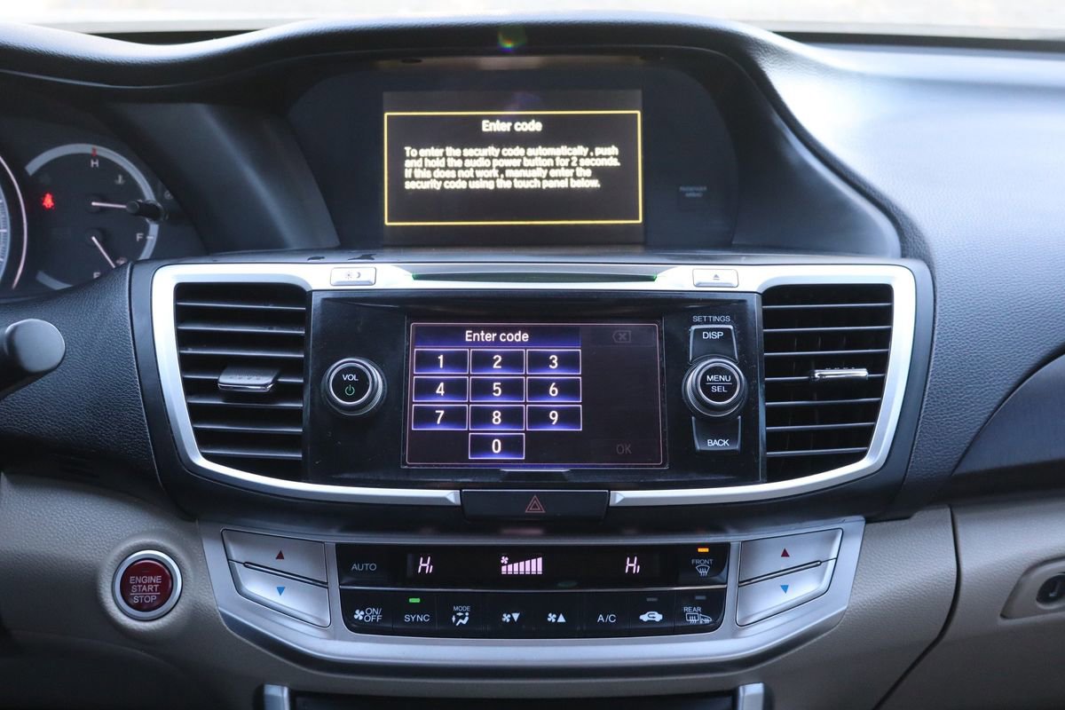 Used 2015 Honda Accord EX-L image 35