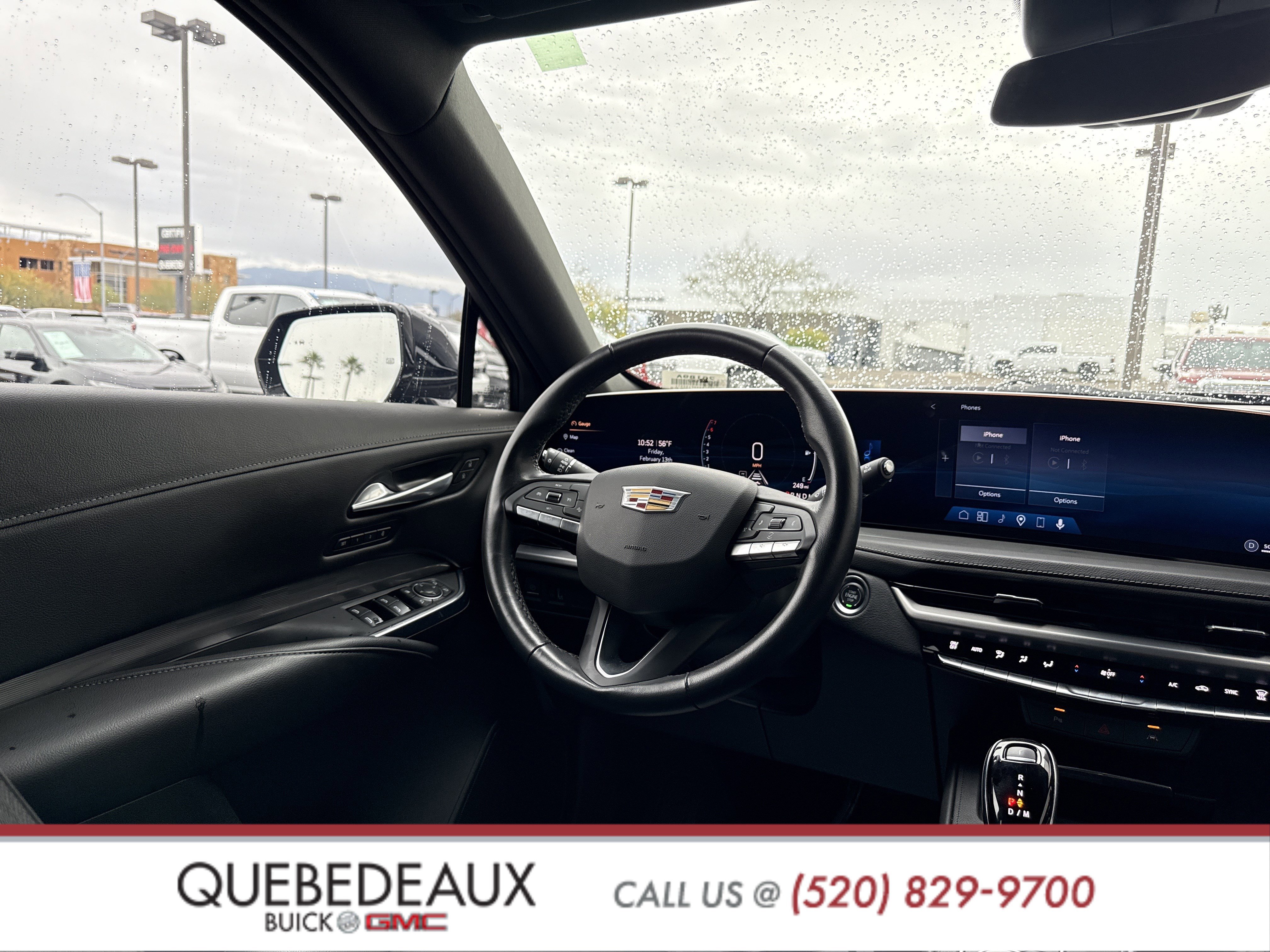 Used 2025 Cadillac XT4 Premium Luxury image 32