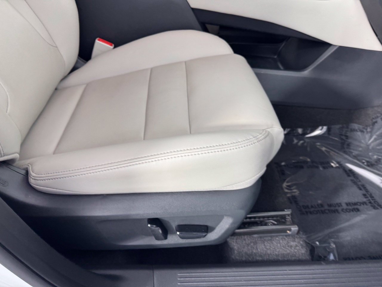 Used 2023 Nissan Rogue SL AWD/4WD image 37