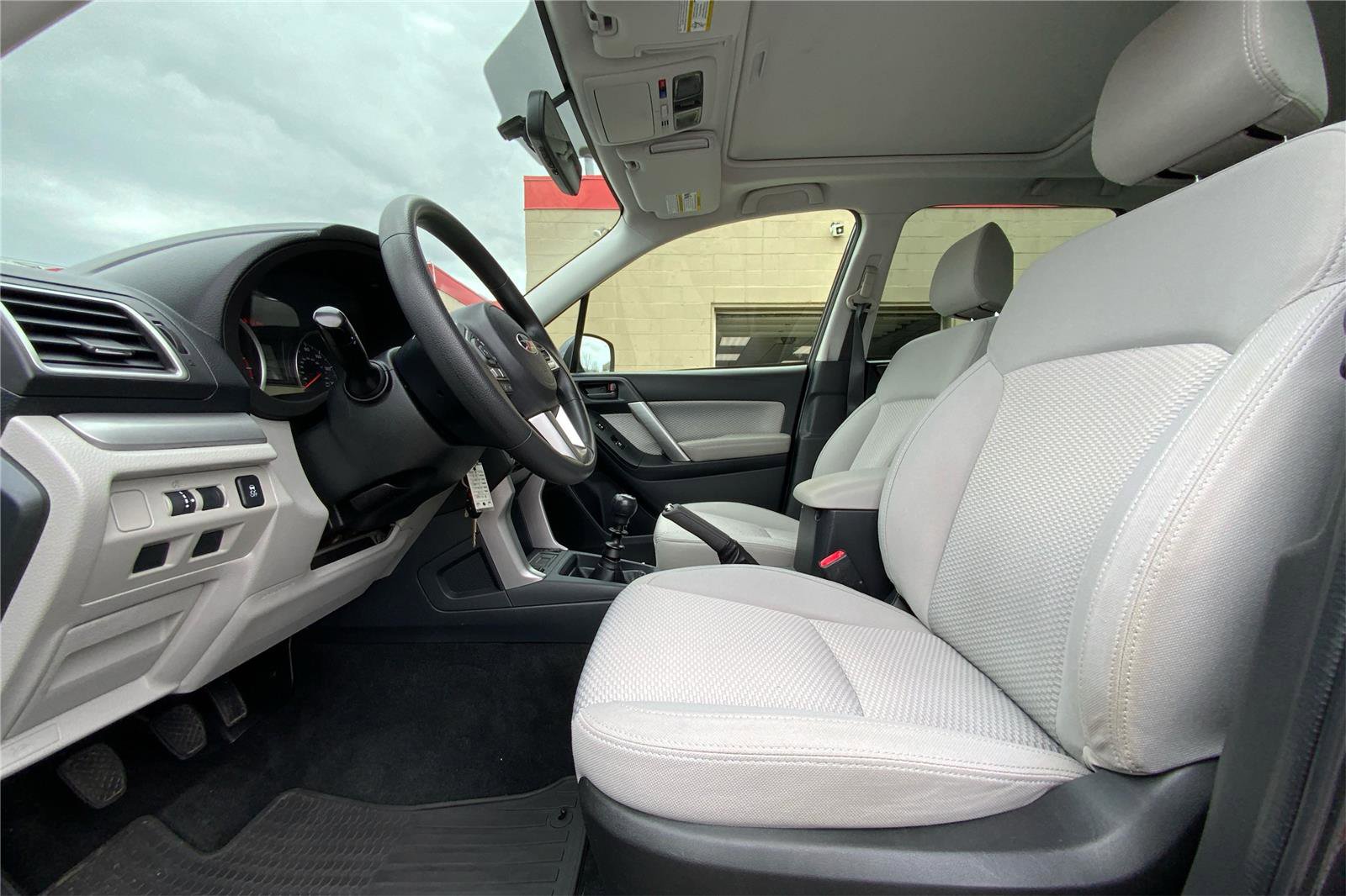 Used 2018 Subaru Forester 2.5i Premium image 10