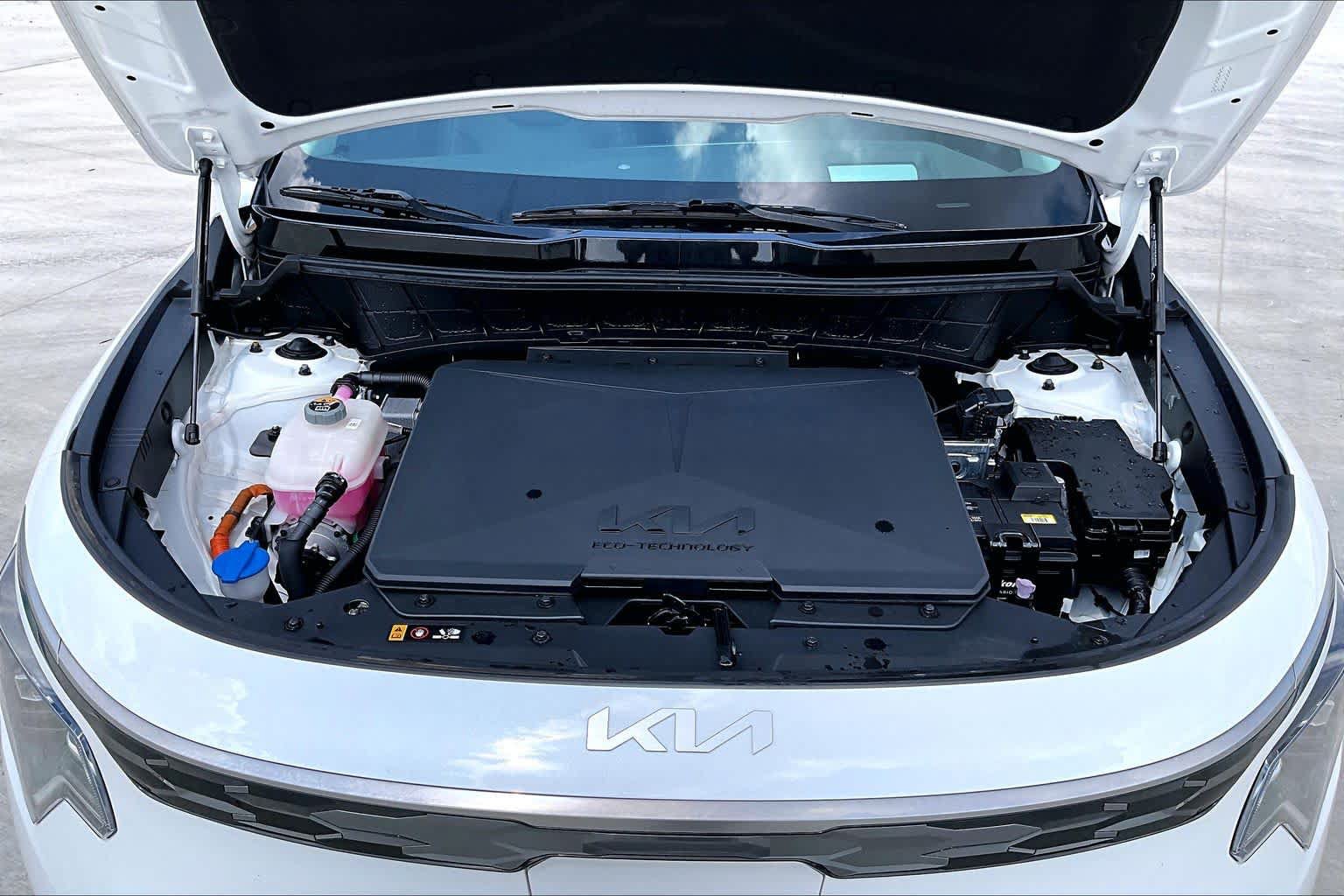 Certified 2023 Kia Niro Wave FWD image 28