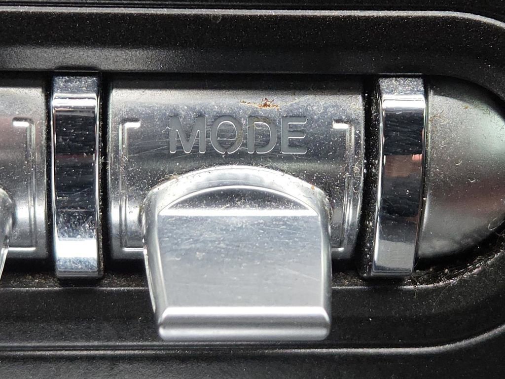 Used 2016 Ford Mustang Premium w/ Equipment Group 201A image 5