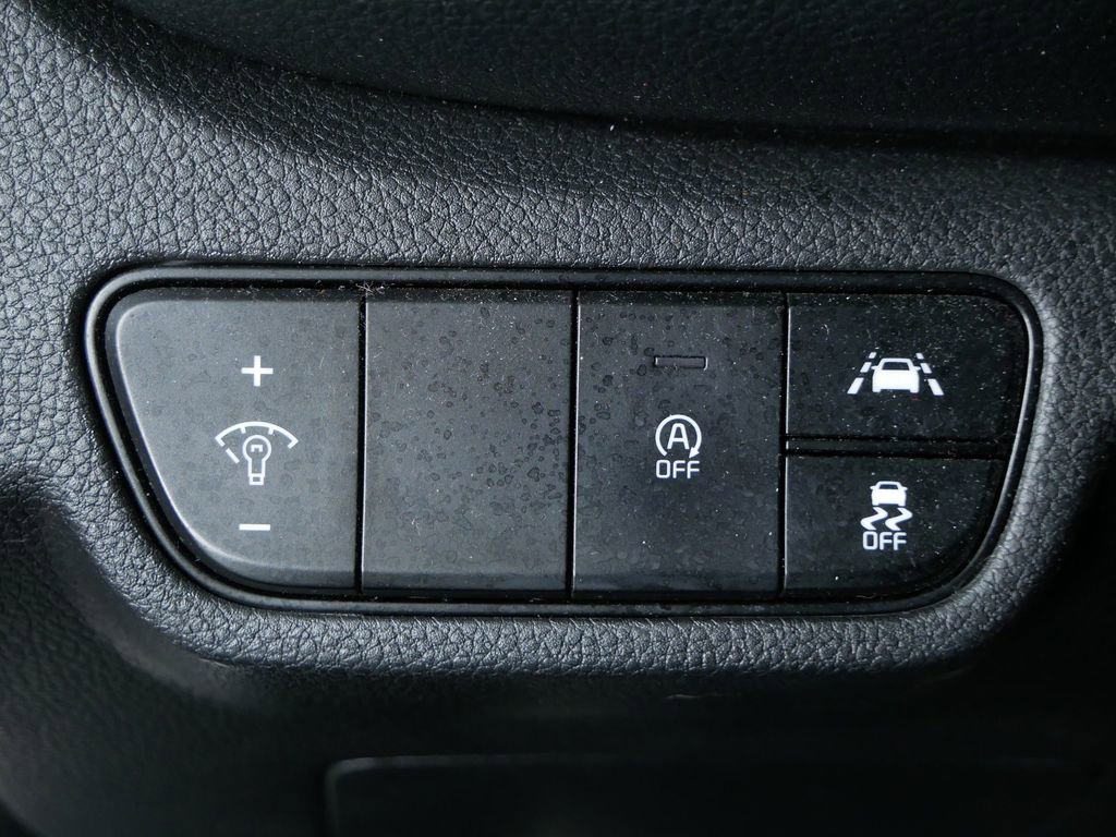 Certified 2023 Kia Seltos S image 24