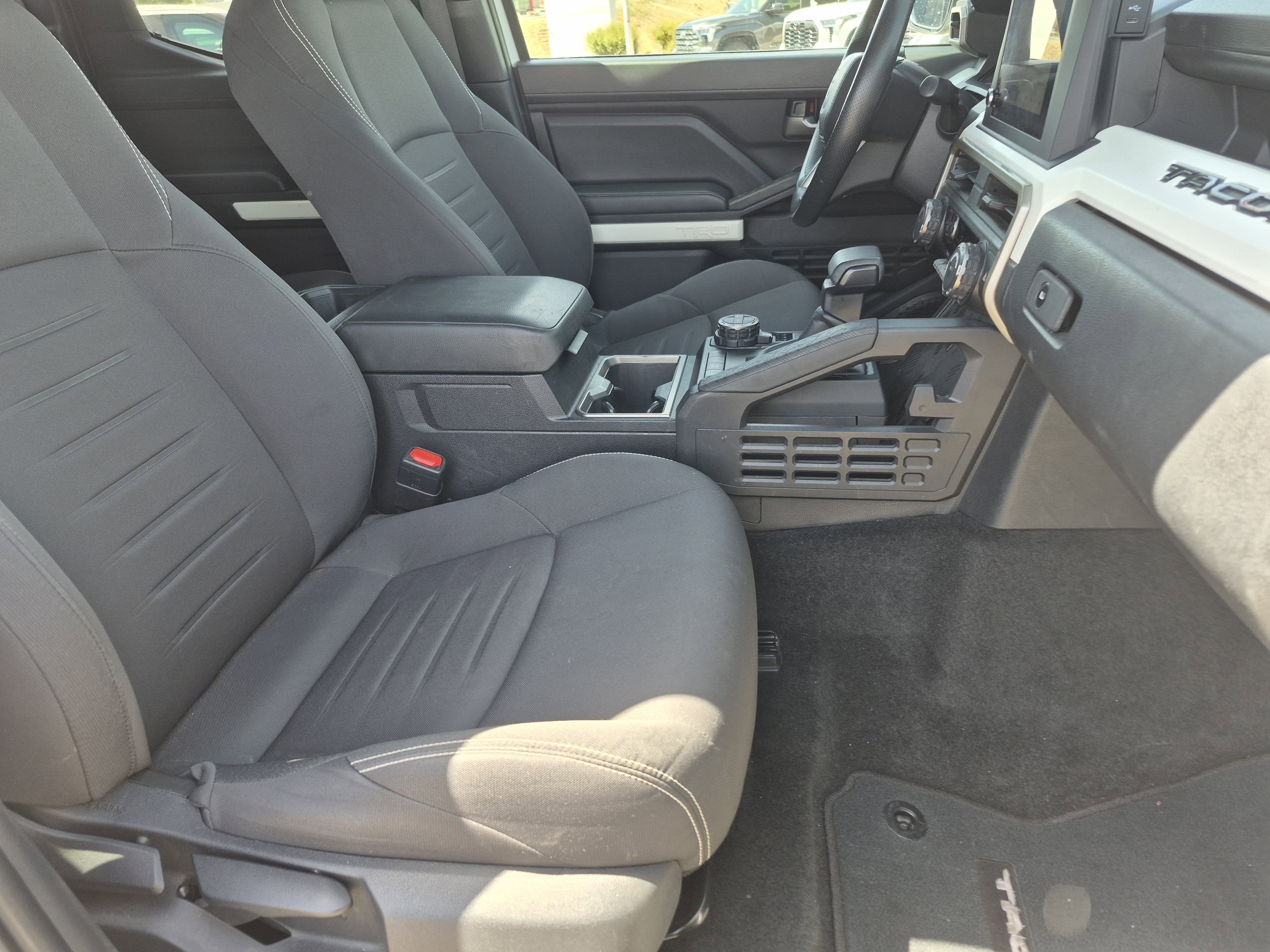 Used 2024 Toyota Tacoma TRD Off-Road AWD/4WD image 42