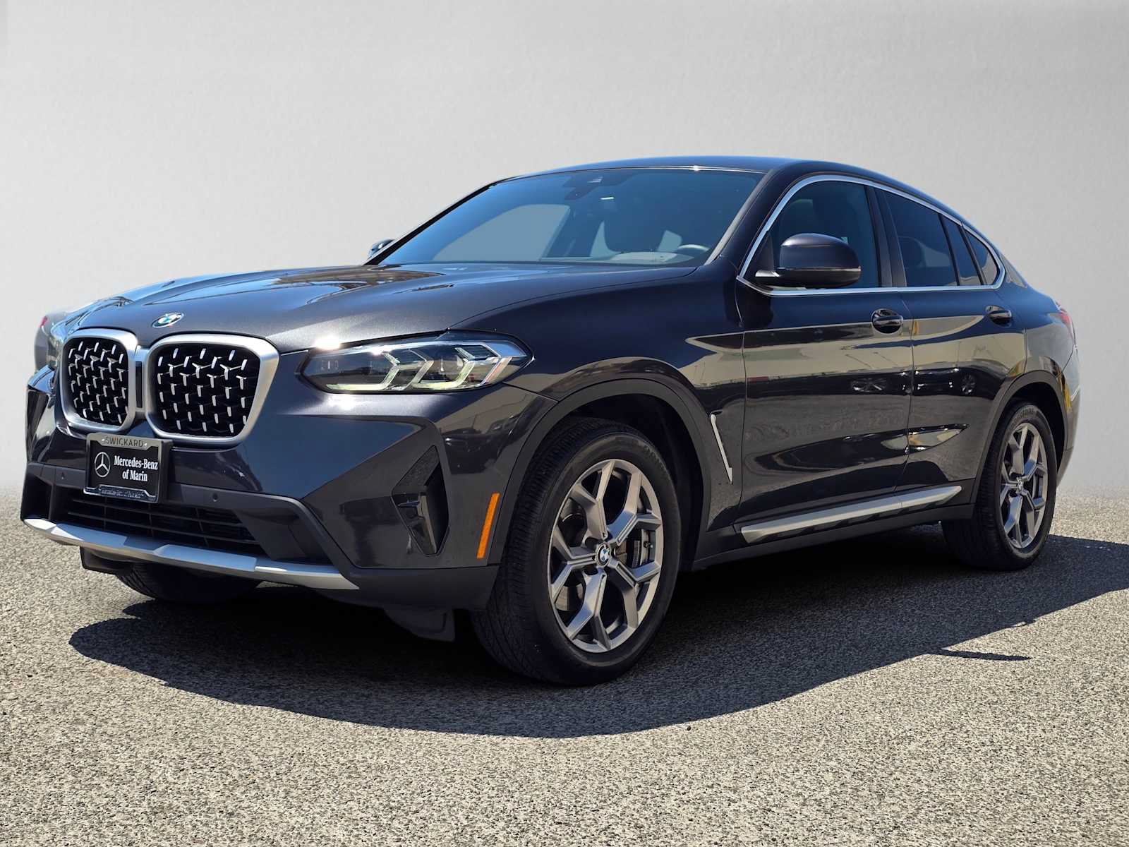 Used 2024 BMW X4 xDrive30i w/ Convenience Package AWD/4WD image 7
