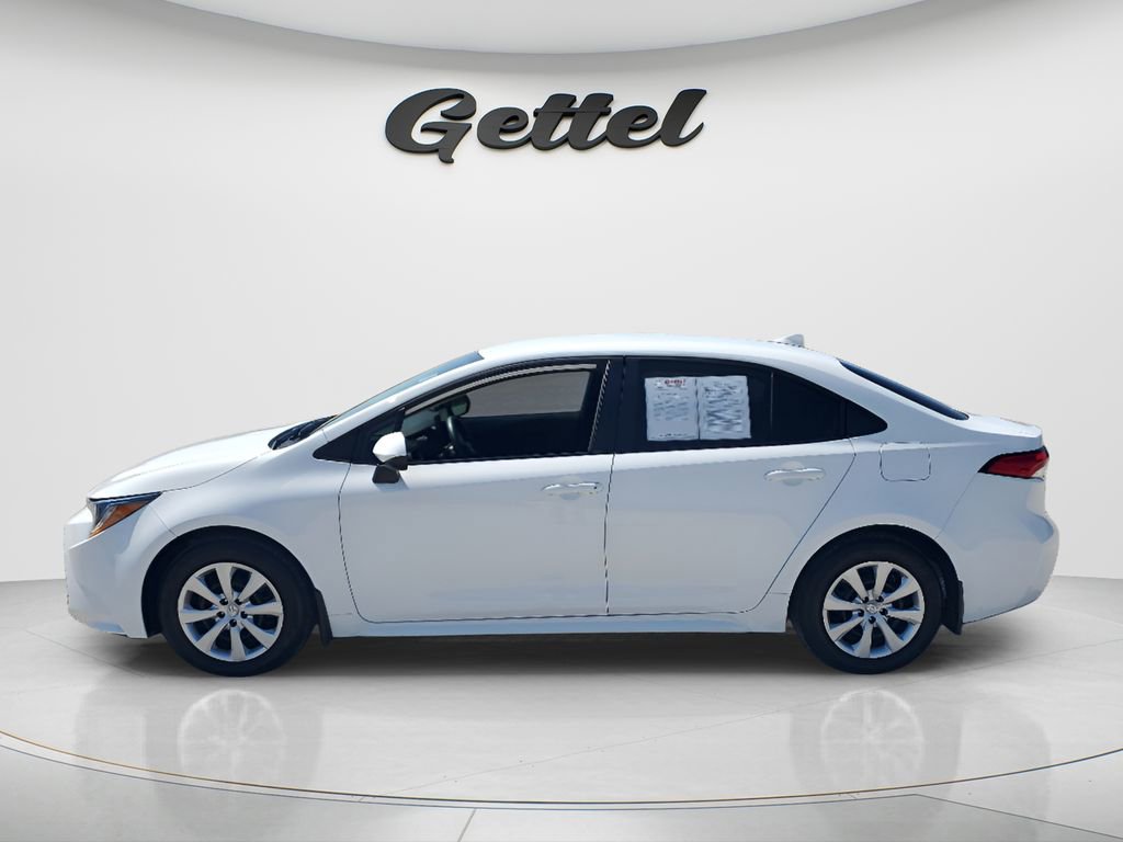 Used 2026 Toyota Corolla LE FWD image 8