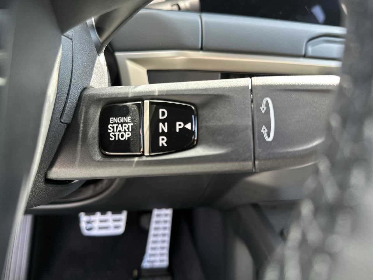 New 2027 Kia Telluride SX w/ Towing Package FWD image 13