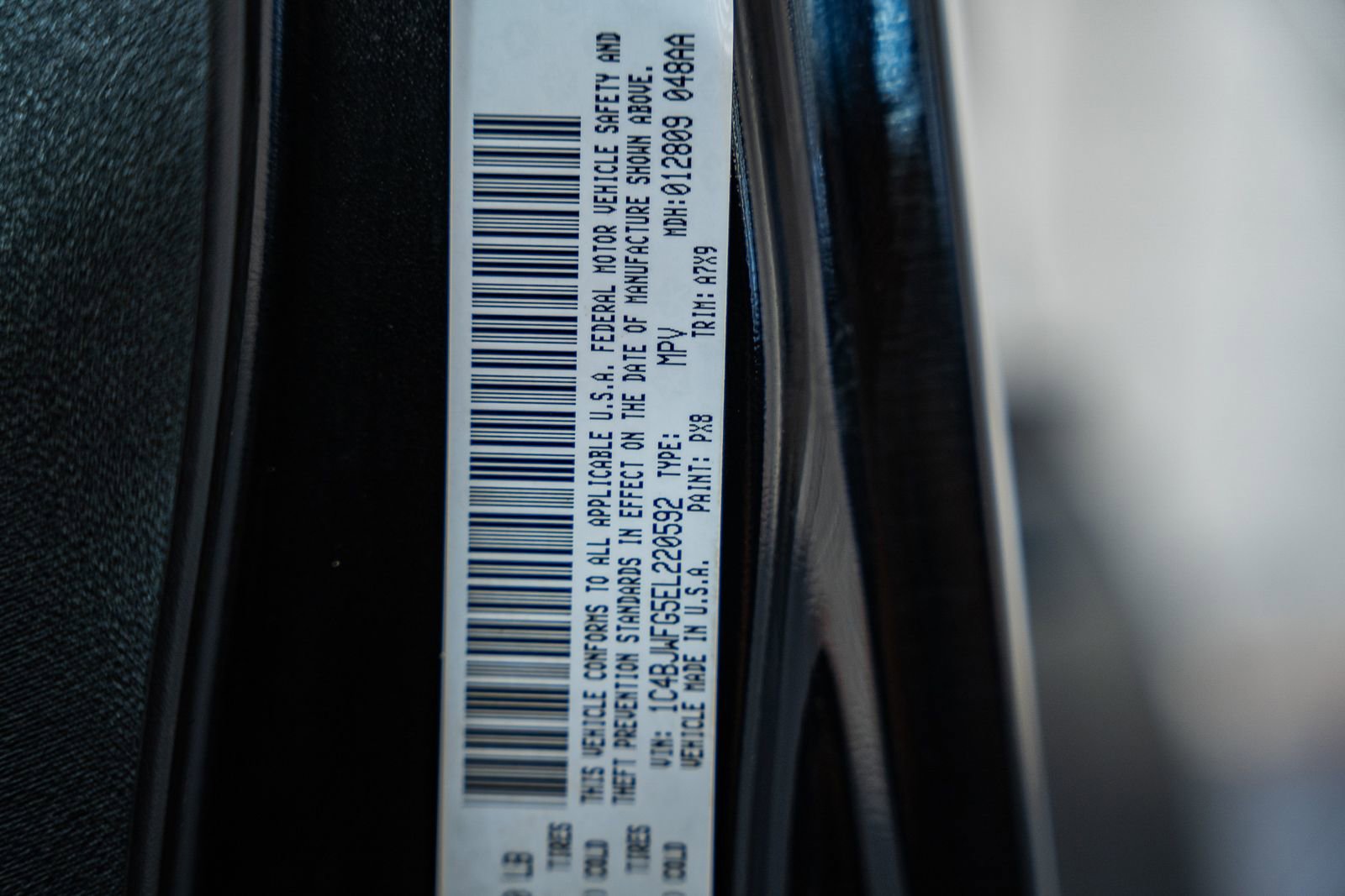 Used 2014 Jeep Wrangler Unlimited Rubicon w/ Connectivity Group image 39