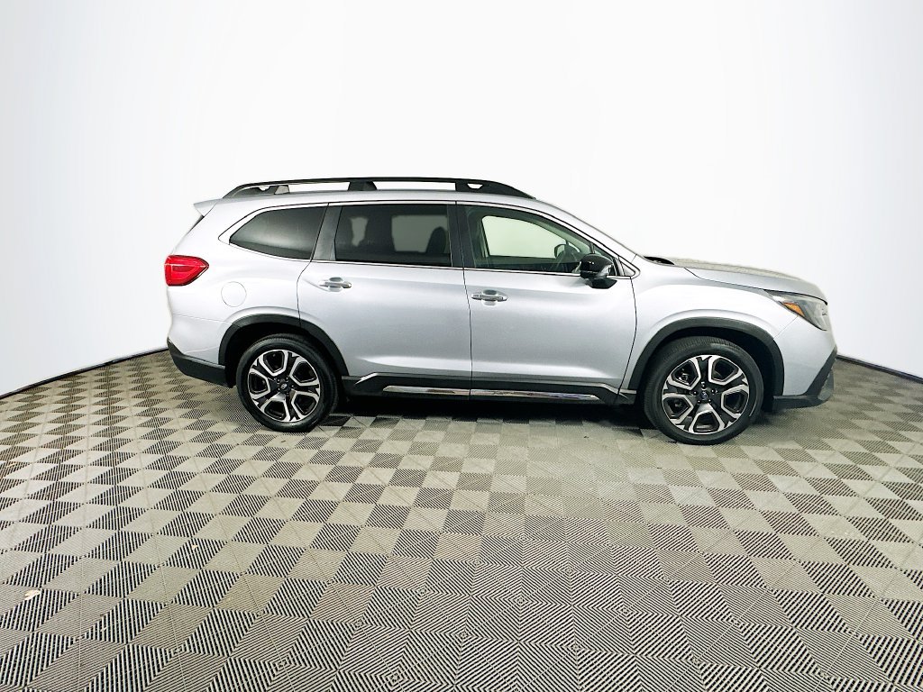 Used 2024 Subaru Ascent Touring AWD/4WD image 11