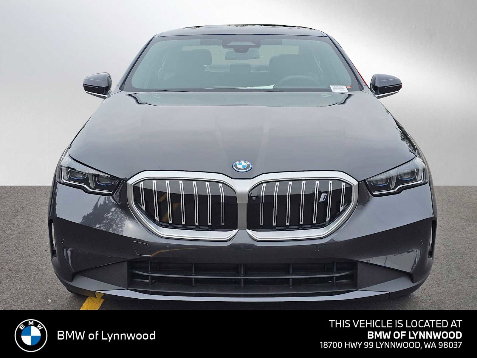 New 2026 BMW i5 eDrive40 AWD/4WD image 8