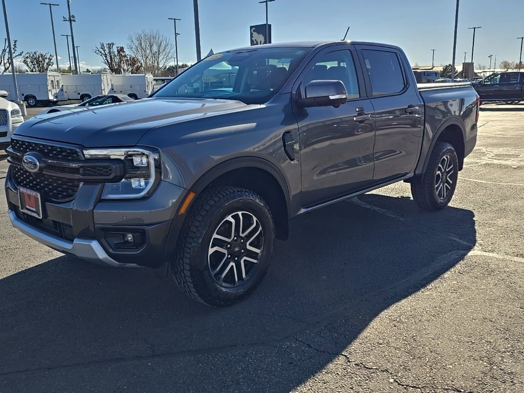 Used 2025 Ford Ranger Lariat w/ FX4 Off-Road Package image 8