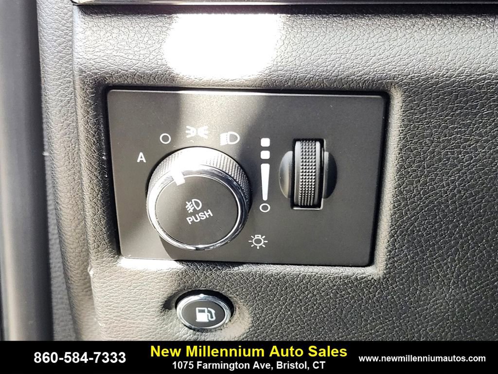 Used 2021 Jeep Grand Cherokee High Altitude image 25