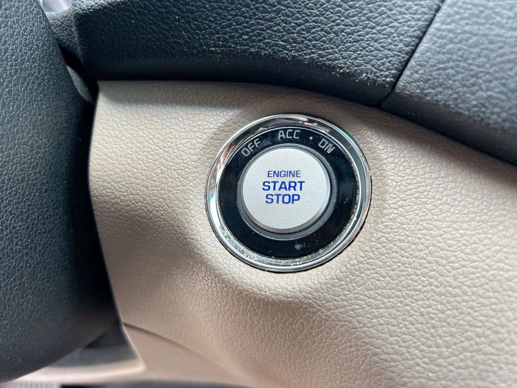 Used 2018 Hyundai Tucson SEL Plus w/ Cargo Package image 33