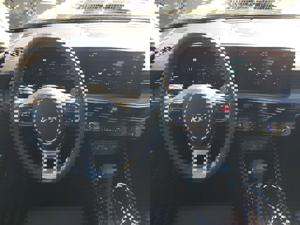 New 2026 Kia K5 EX image 17