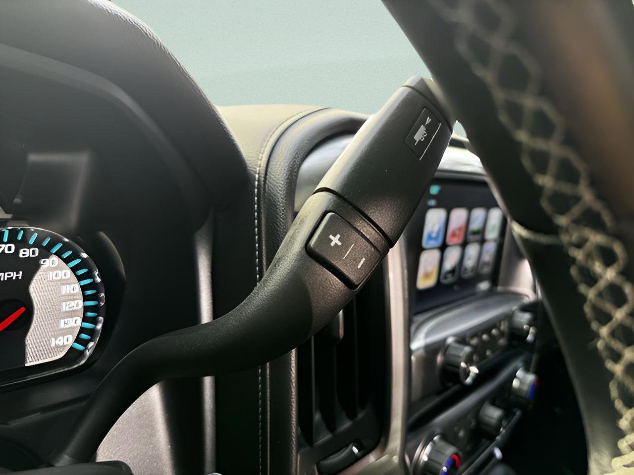 Used 2017 Chevrolet Silverado 1500 LTZ Z71 image 22