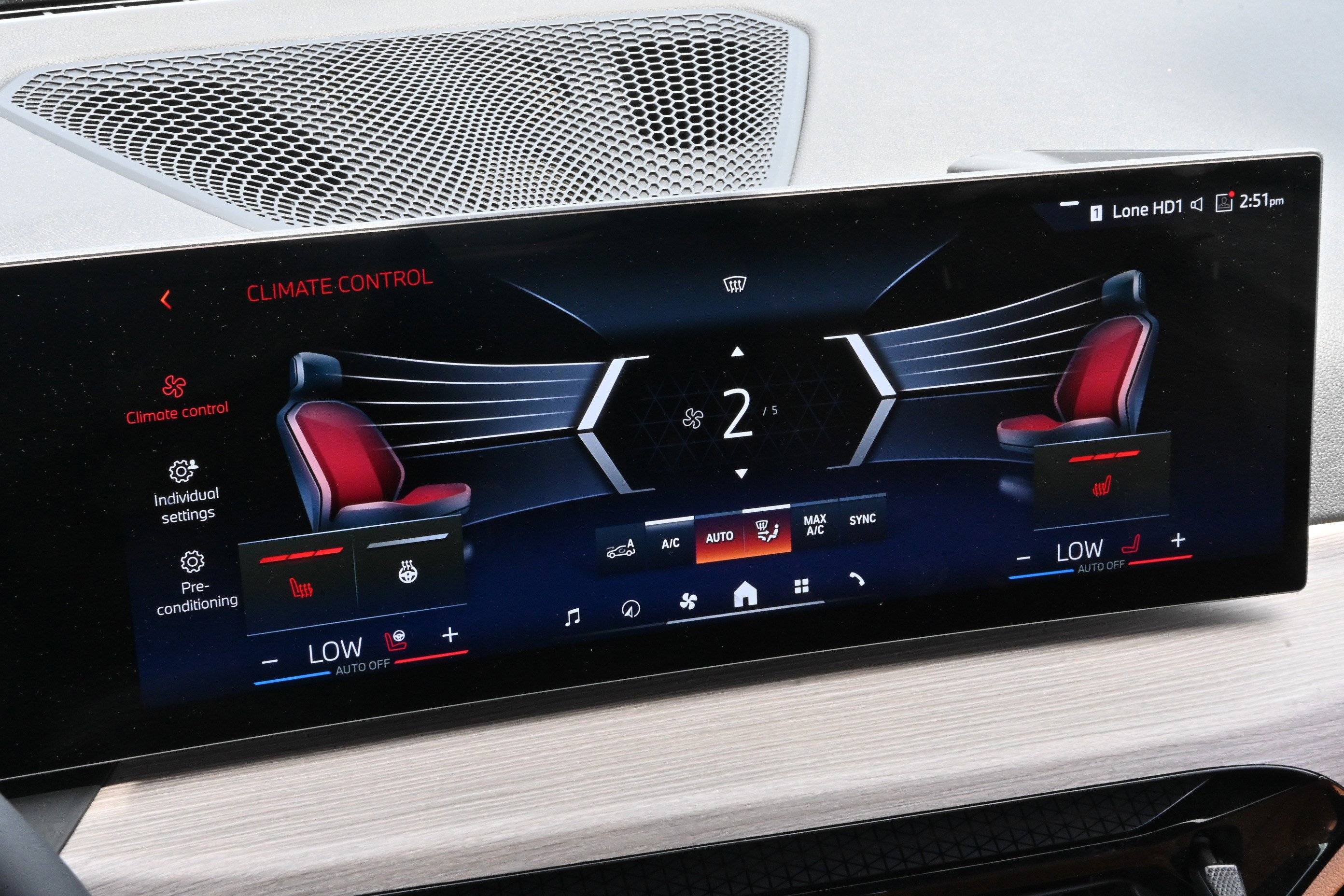 Certified 2025 BMW 430i Convertible RWD image 21