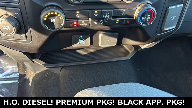 New 2026 Ford F350 XLT w/ XLT Premium Package image 19