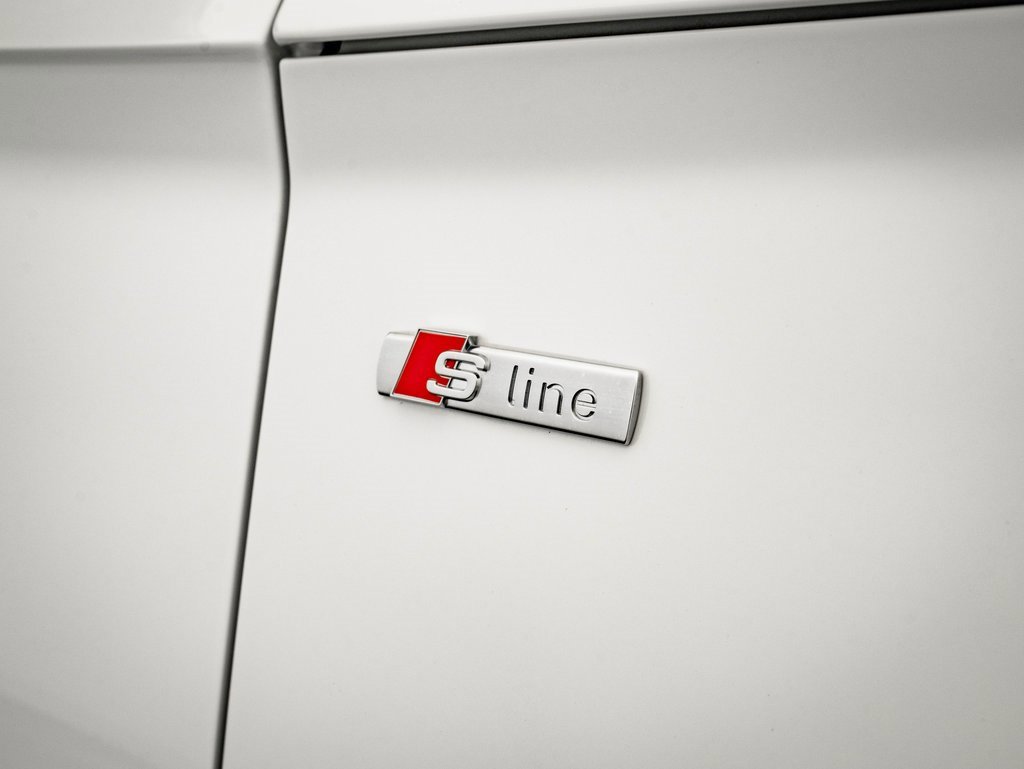 Certified 2024 Audi Q5 2.0T Premium w/ Summer of Audi Package image 16