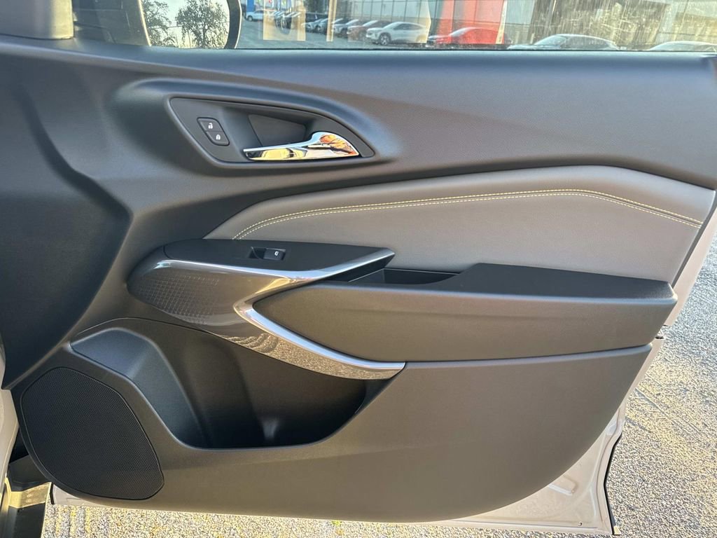 New 2026 Chevrolet Trax ACTIV w/ Driver Confidence Package image 14