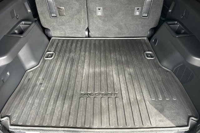 Used 2024 Toyota Land Cruiser AWD/4WD image 19