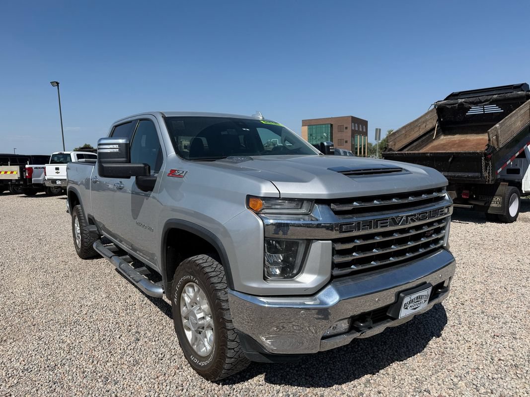 Used 2020 Chevrolet Silverado 2500 LTZ w/ LTZ Plus Package AWD/4WD image 2