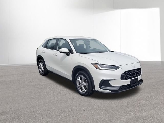 Used 2023 Honda HR-V LX image 2