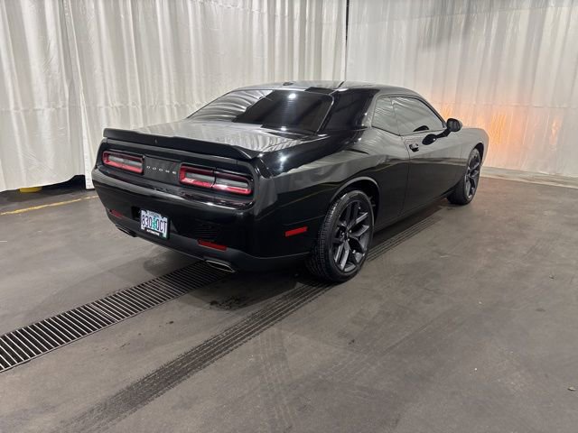 Used 2019 Dodge Challenger SXT w/ Blacktop Package image 3
