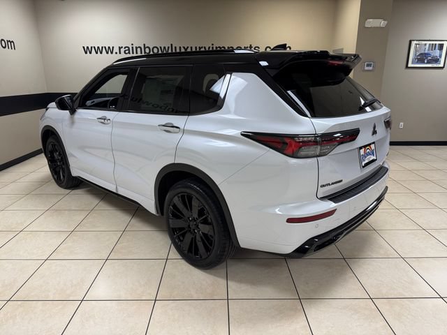 New 2026 Mitsubishi Outlander SEL Black Edition FWD image 4