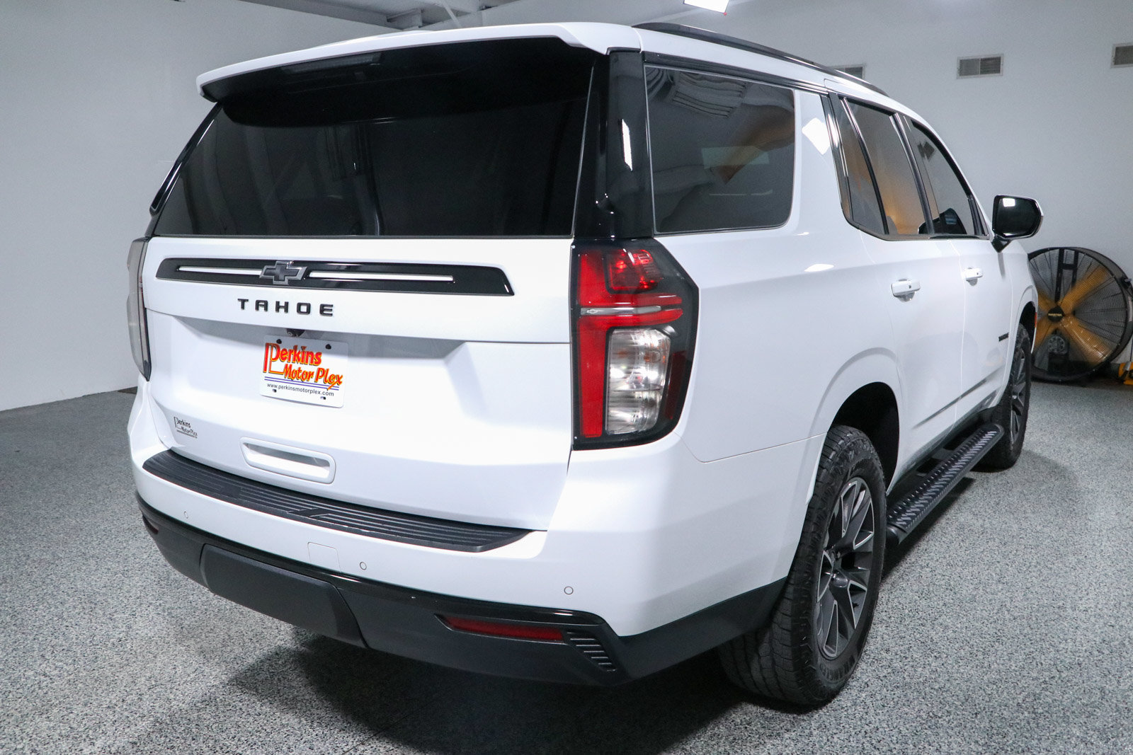 Used 2023 Chevrolet Tahoe Z71 AWD/4WD image 7