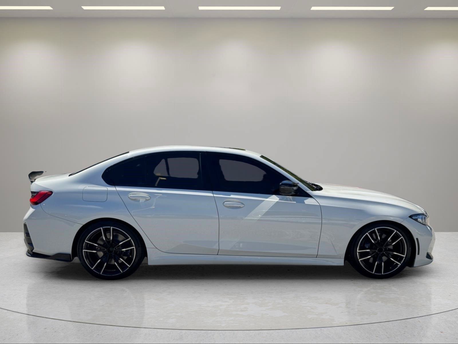 Used 2023 BMW M340i w/ Driving Assistance Package RWD image 6