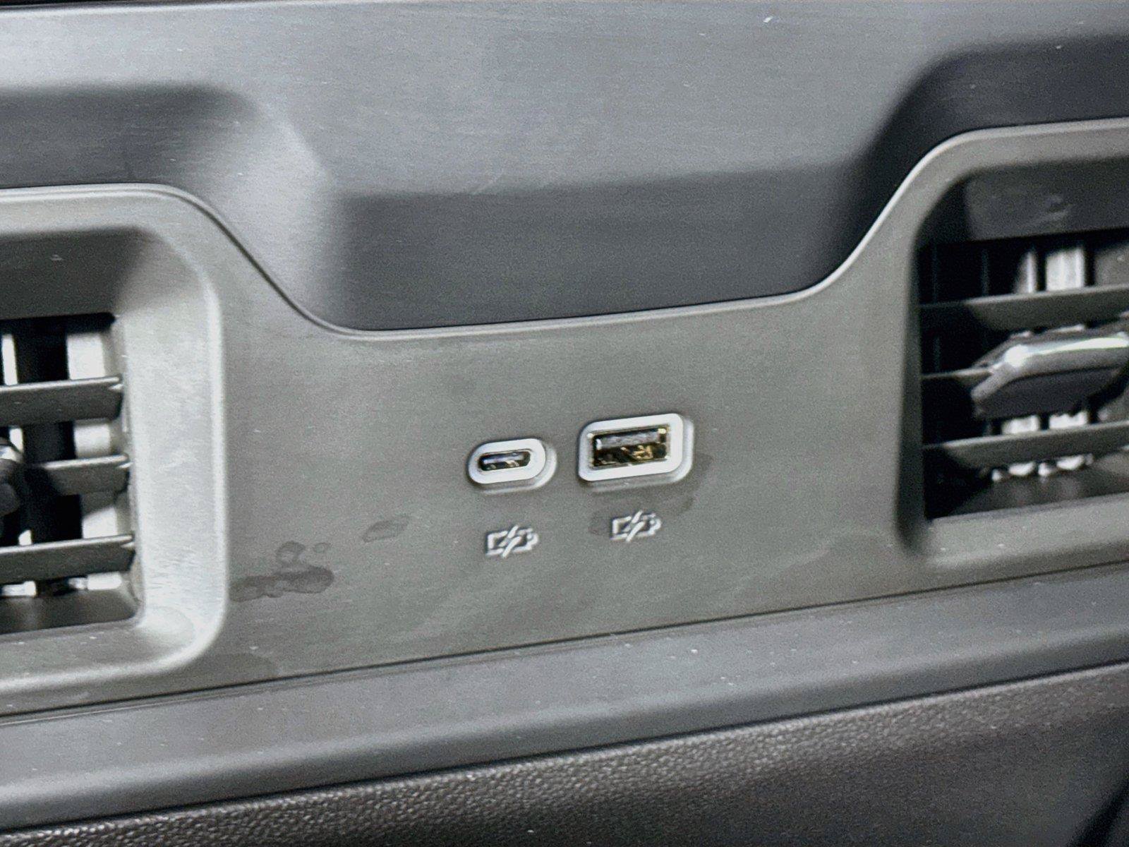 Used 2025 Chevrolet Silverado 1500 LT Trail Boss w/ Convenience Package II AWD/4WD image 38