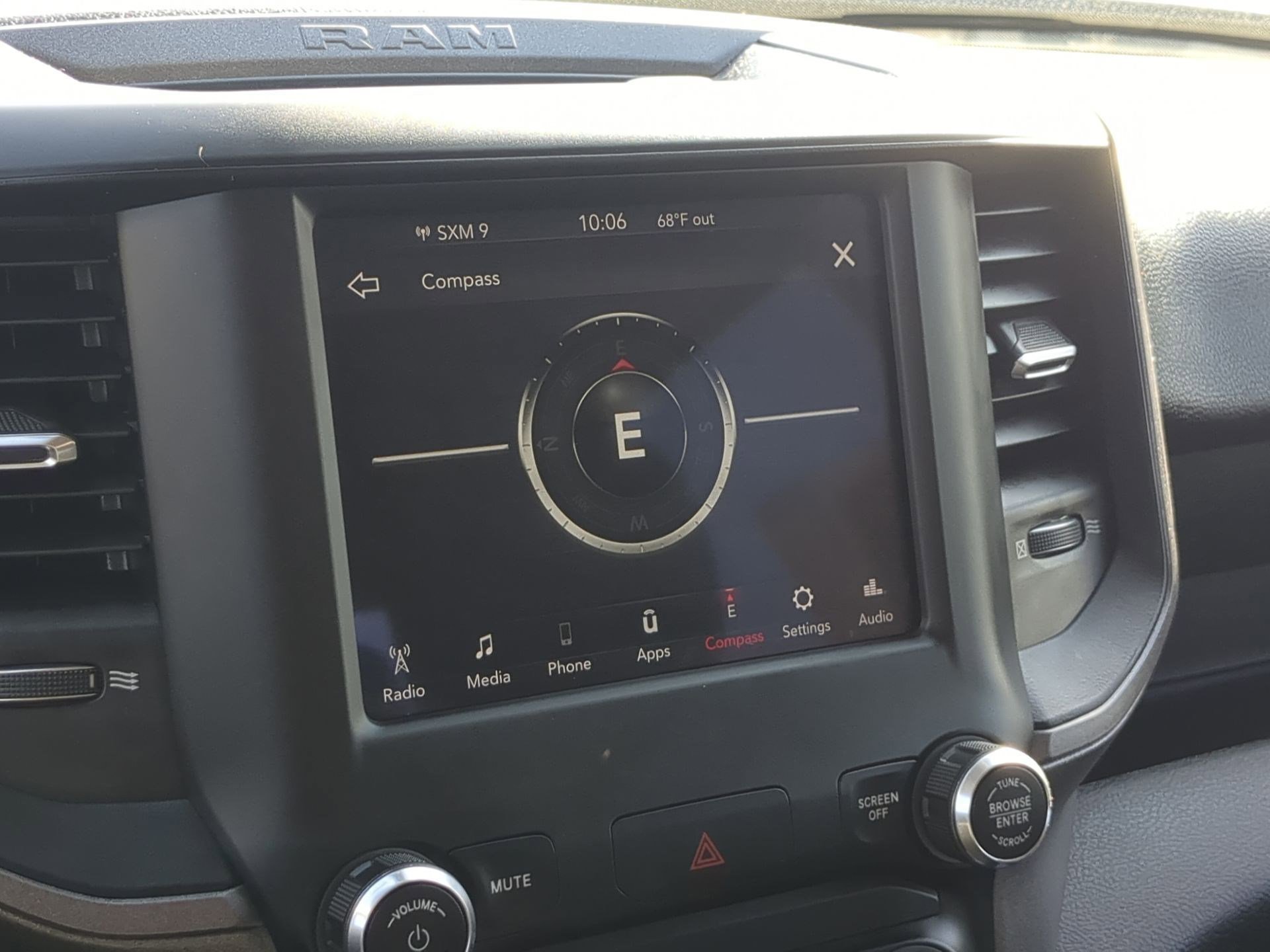 Used 2020 RAM 2500 Tradesman image 23