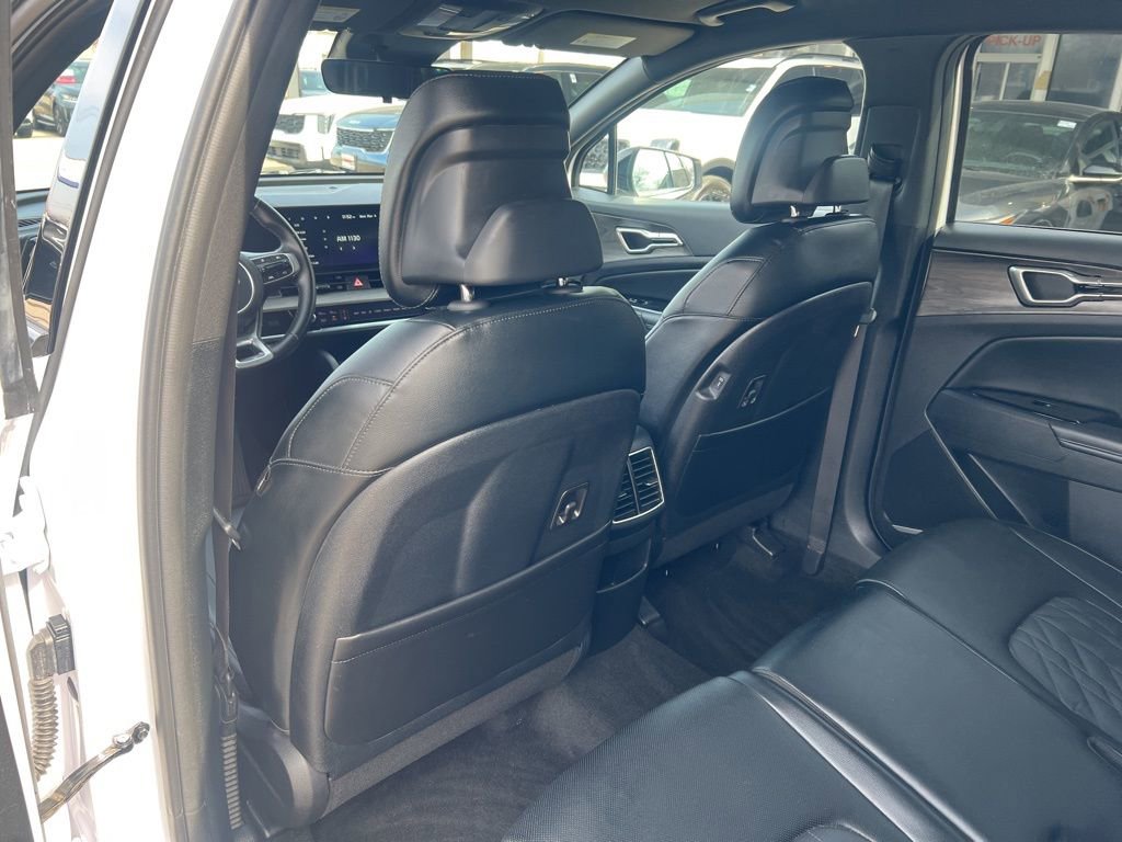 Certified 2023 Kia Sportage X-Line image 9