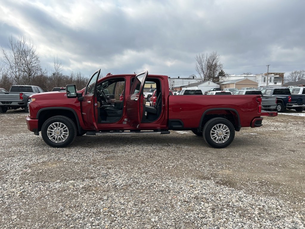 Used 2022 Chevrolet Silverado 3500 High Country w/ Z71 Off-Road Package image 27