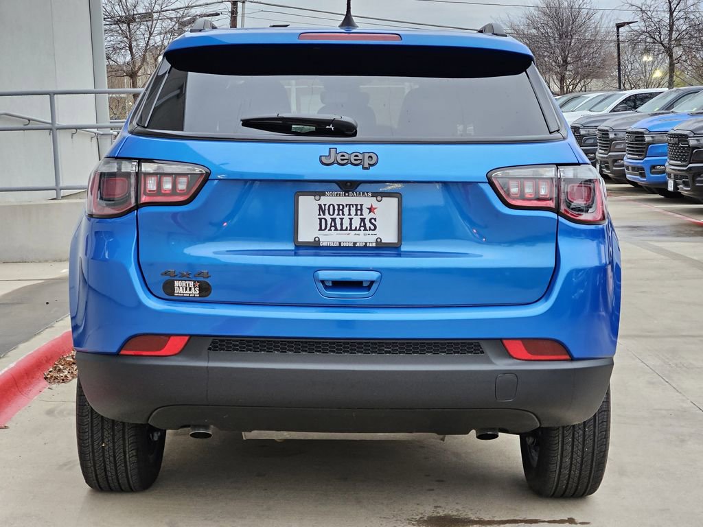 New 2026 Jeep Compass Latitude image 4
