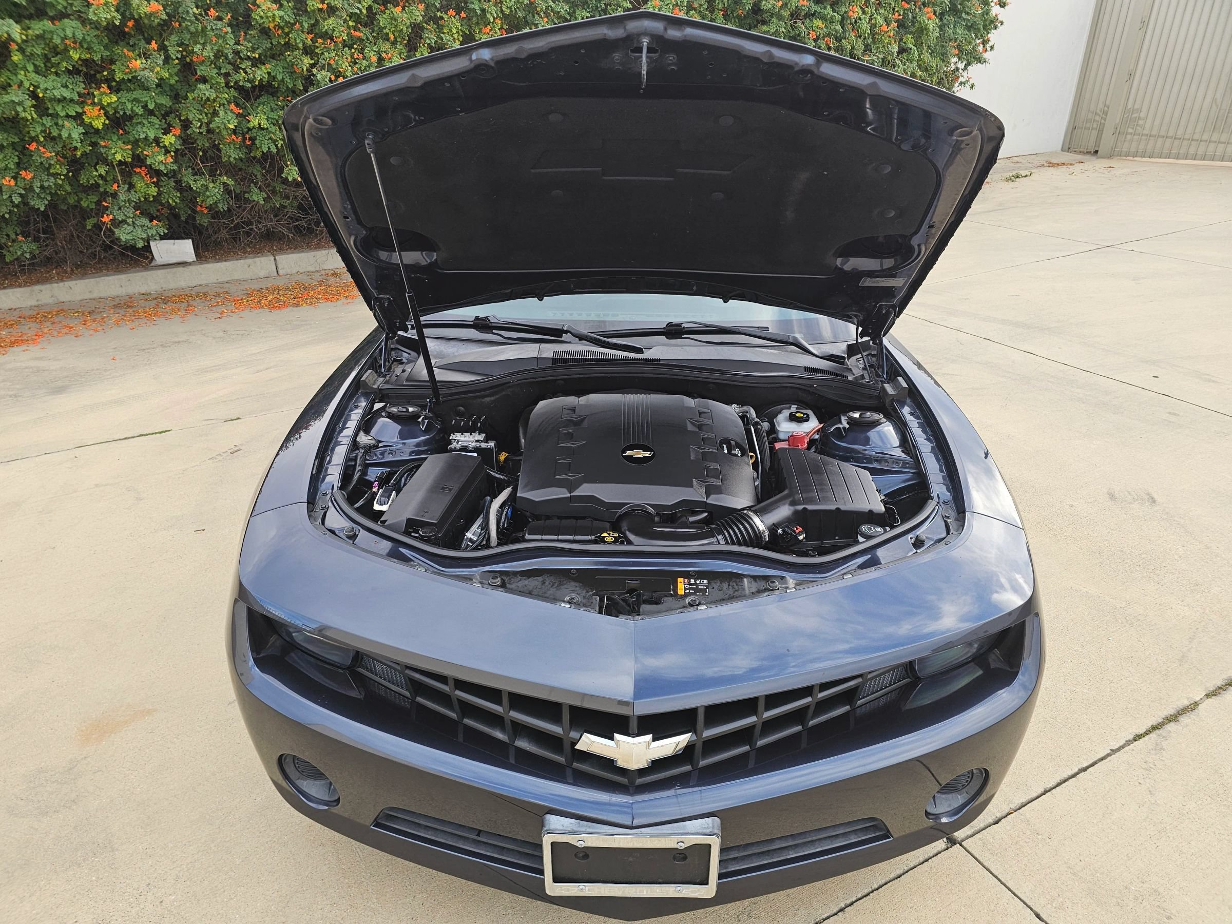Used 2013 Chevrolet Camaro LS RWD image 21