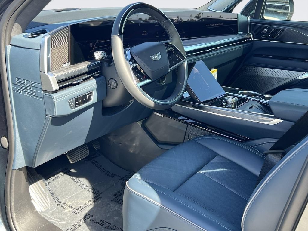 New 2026 Cadillac Escalade IQ Sport 2 AWD/4WD image 9