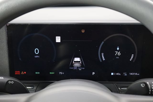Used 2024 Hyundai Kona SE FWD image 11