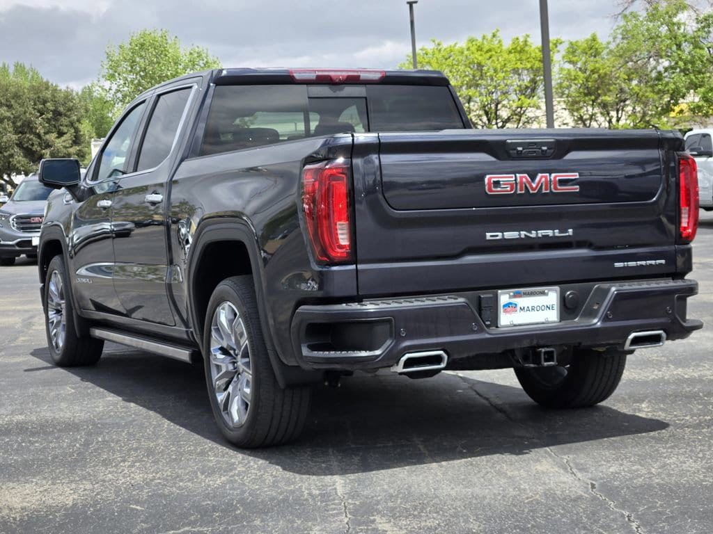 Certified 2023 GMC Sierra 1500 Denali w/ Denali Reserve Package AWD/4WD image 3