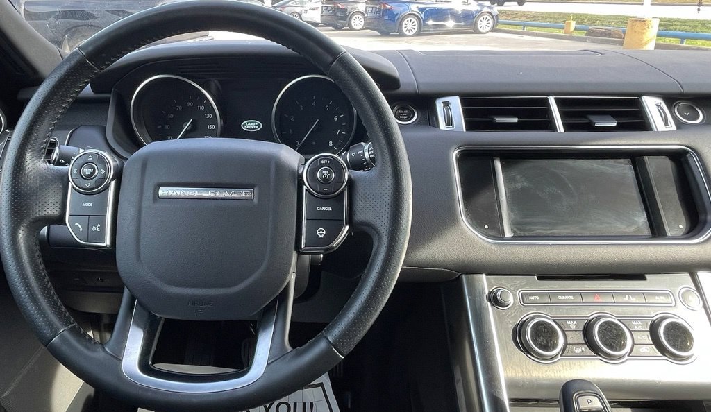 Used 2016 Land Rover Range Rover Sport SE AWD/4WD image 16