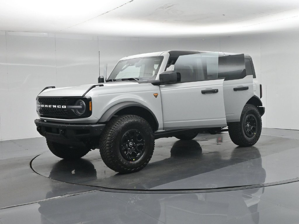 New 2026 Ford Bronco Badlands w/ Wildtrak Package AWD/4WD image 29