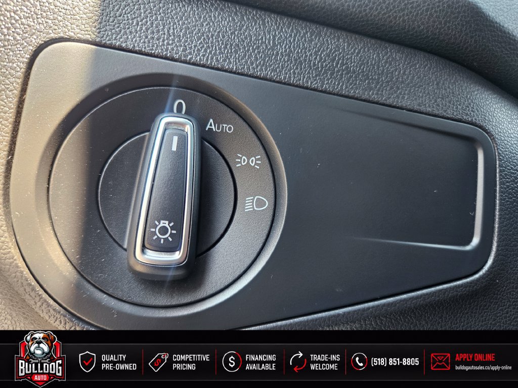 Used 2022 Volkswagen Tiguan SE R-Line AWD/4WD image 7