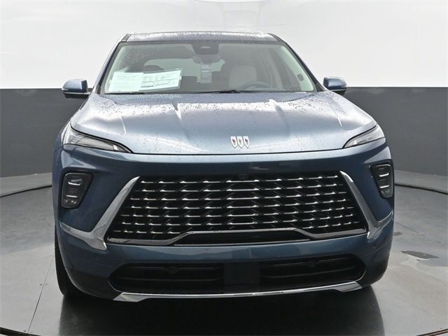 Certified 2025 Buick Enclave Avenir image 8