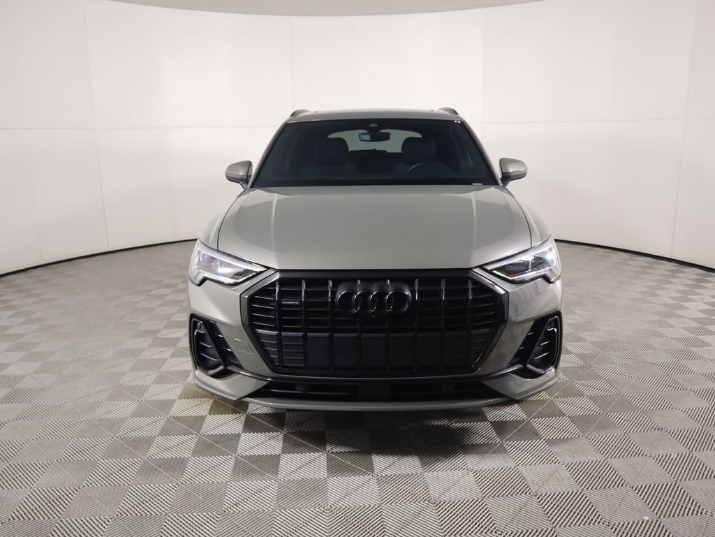 Certified 2022 Audi Q3 2.0T Premium Plus w/ Premium Plus Package image 2