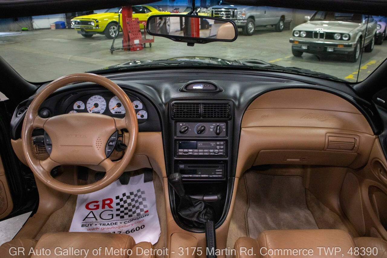 Used 1996 Ford Mustang Cobra RWD image 17