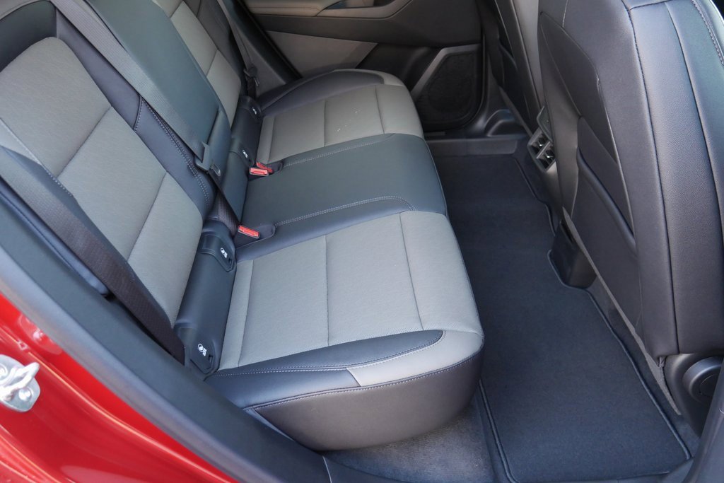 New 2026 Chevrolet Equinox LT image 23